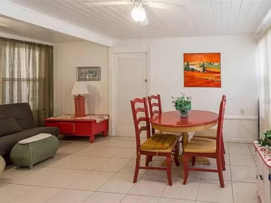 Lovely 1 Bedroom Unit Across From Lido Key Beach Sarasota Exterior photo