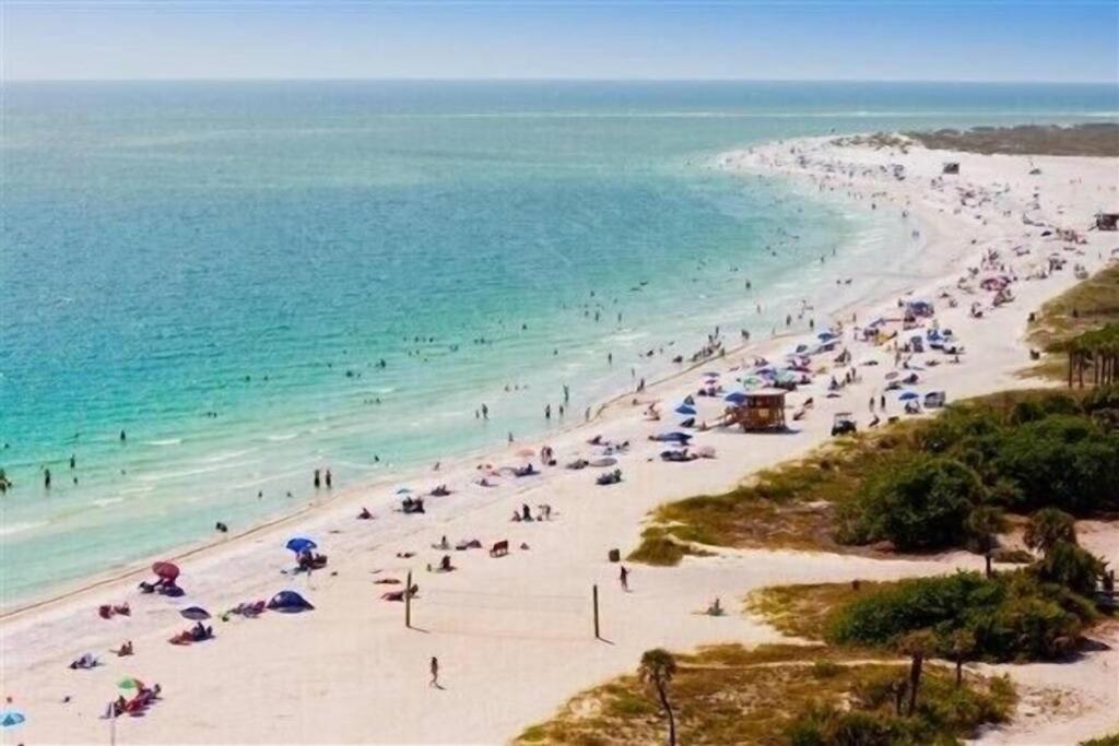 Lovely 1 Bedroom Unit Across From Lido Key Beach Sarasota Exterior photo